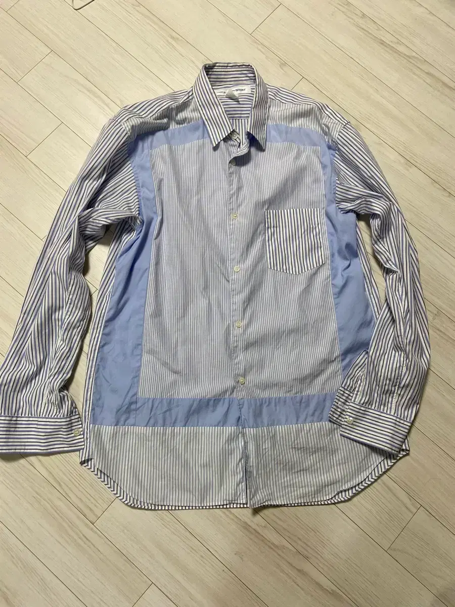 Comme des Garçons Shirt, size M