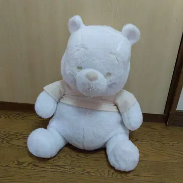 화이트 푸우 봉제 인형