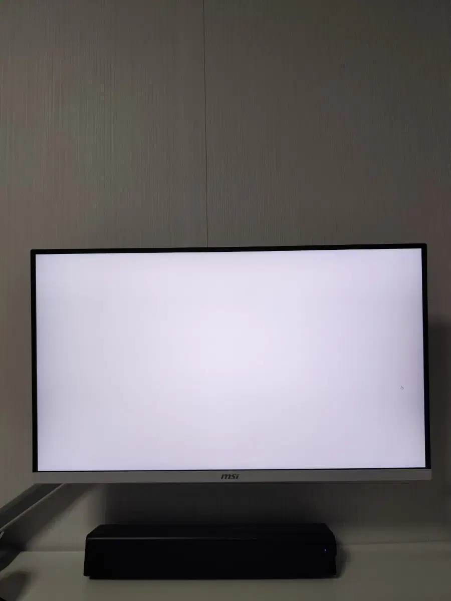MSI MAG 274QRFW IPS Gaming WQHD 180 White No Defect