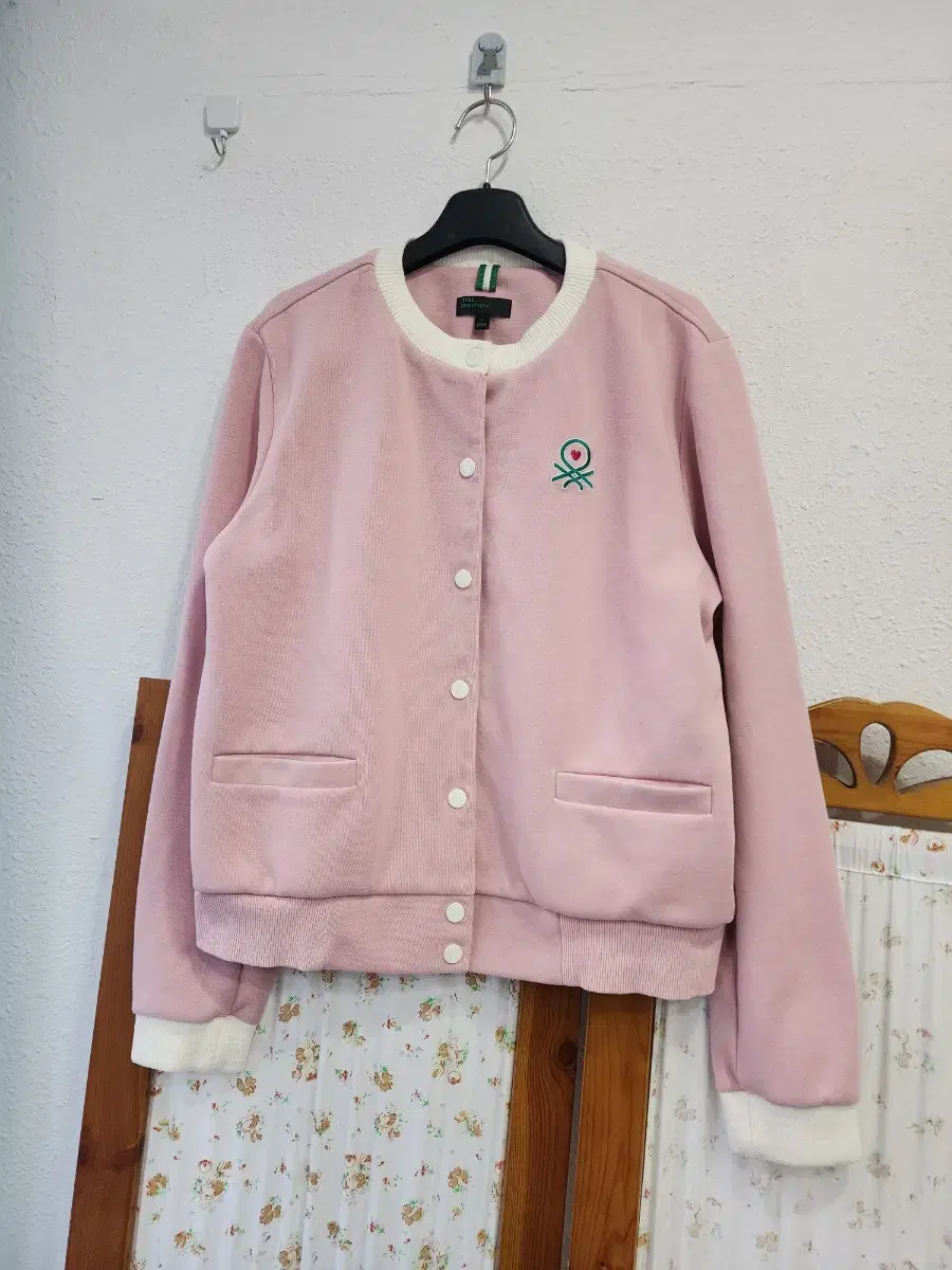 United Colors Of Benetton. Pink Jacket 100 2022