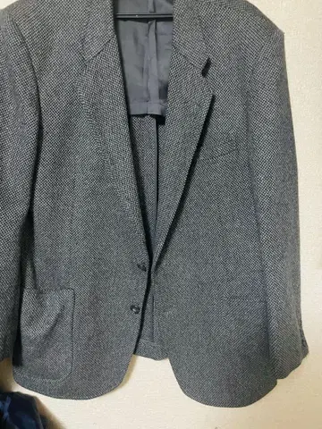 그레이 계열 트위드 테일러드 자켓