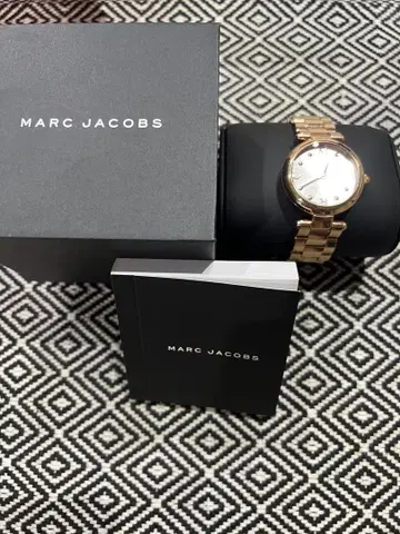 마크제이콥스 MARC JACOBS 손목시계 여성용