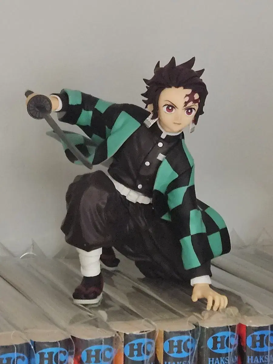 Demon Slayer Tanjiro Furyu Noodle Stopper Figure