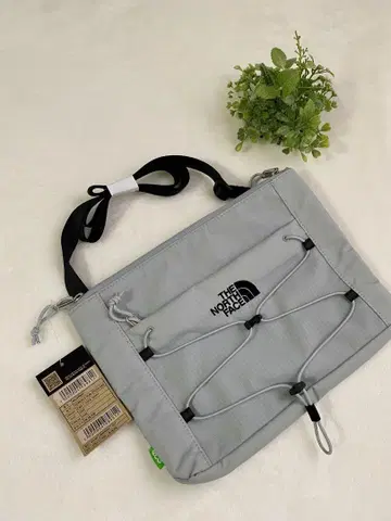 노스페이스 보레알리스 슬림 크로스 백
