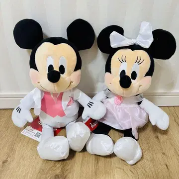 '가격 인하 중' 미키 & 미니 봉제 인형