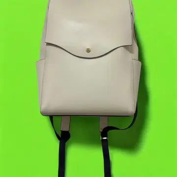 레가토 라르고 백팩