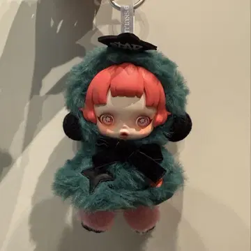 POP MART SKULLPANDA WINTER SYMPHONY