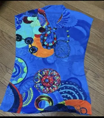 Desigual 데시구알 티셔츠 [미사용 새상품]