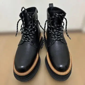 사카이 22AW 레이스업 부츠
