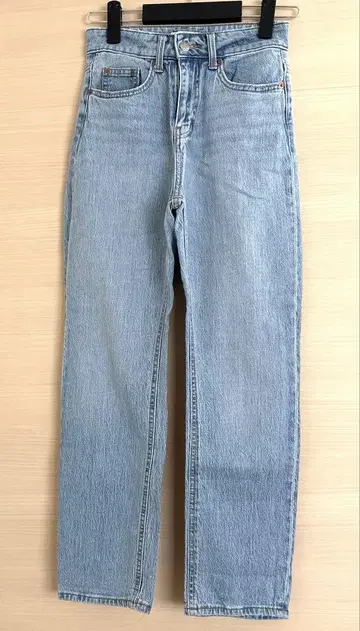 새상품급 H&M 하이웨스트 스트레이트 데님 34