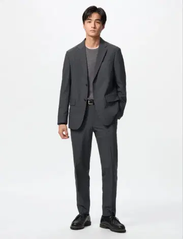 유니클로 UNIQLO 감동 자켓 다크 그레이 M 사이즈