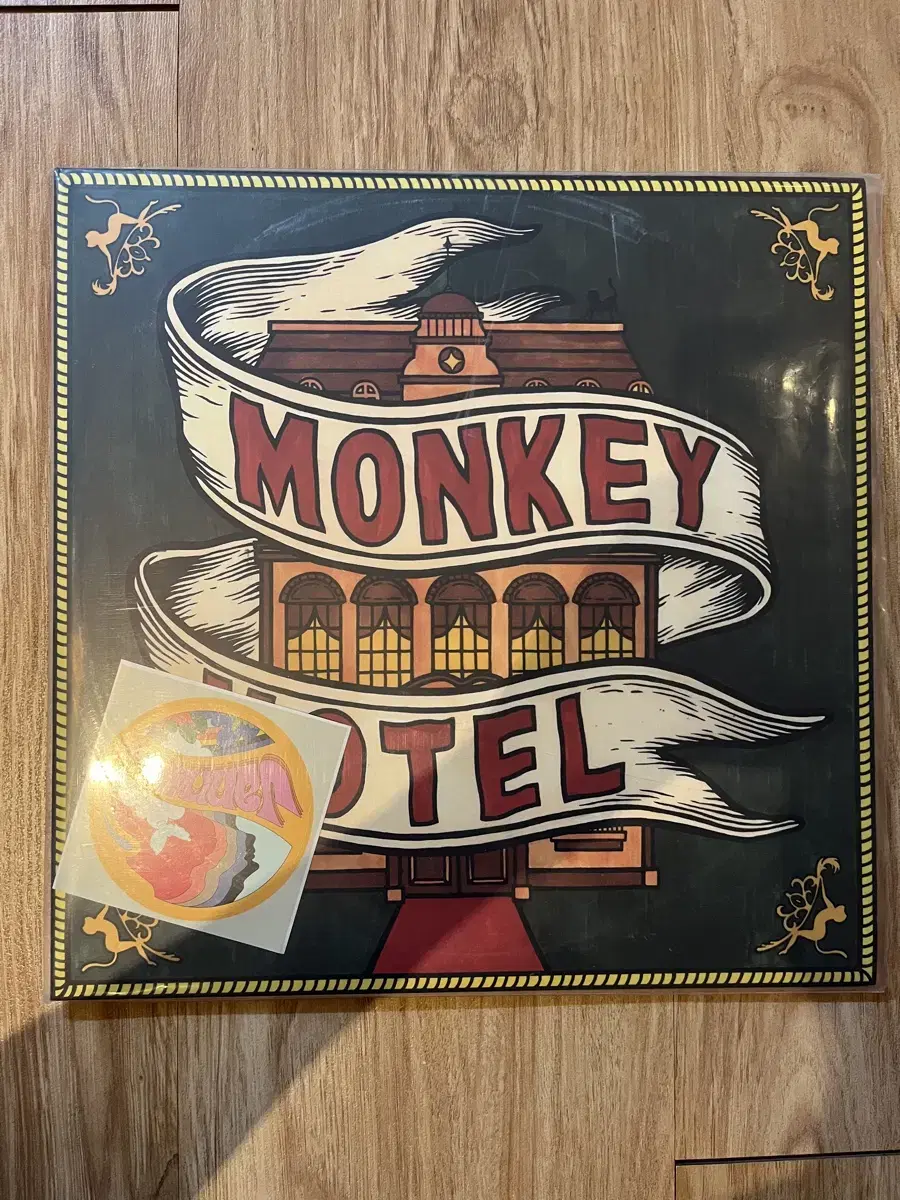 jannabi Monkey Hotel LP Unsealed Vahn (Czech-made Black)