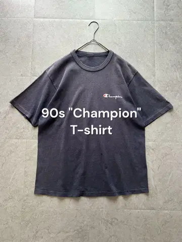 90s 챔피온 티셔츠 원포인트 로고 페이드 네이비 짧은 기장