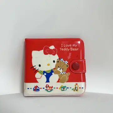 산리오 헬로키티 비닐 지갑