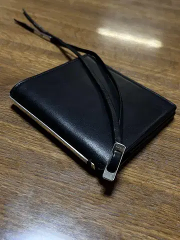 GUIDI 호스 스마트 지갑