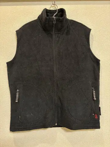 NAUTICA 블랙 퀼팅 베스트