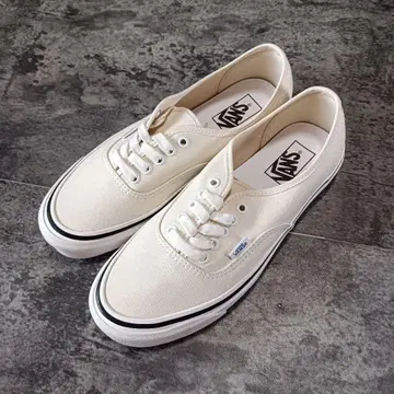 새상품 VANS Authentic 애너하임 오센틱 44DX
