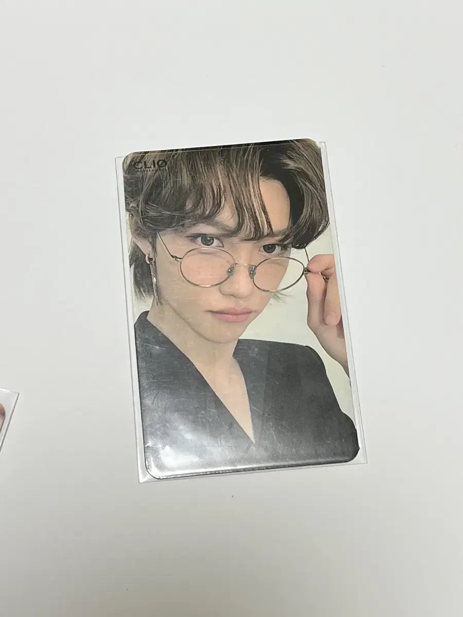 스트레이키즈 스키즈 필릭스 용복 클리오 안경 포카