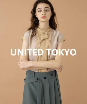 UNITED TOKYO 레이어드 캐스케이드 블라우스
