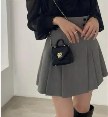 snidel 사이드 플리츠 스커트 숏 팬츠