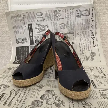 타미힐피거 웨지솔 펌프스