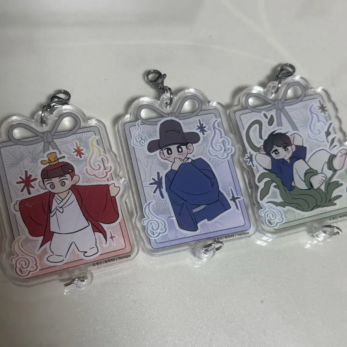 Toonique Dream Place is Weird?! Dream Place Acrylic Keyring wts