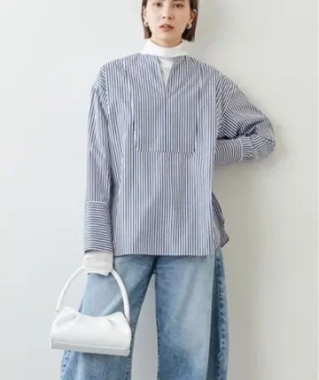 슬래시 블라우스  whim gazette 블루 화이트 긴팔 블라우스