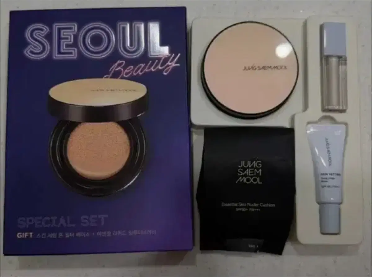 Jungsaemmool Essential Skin Nuder Cushion Set