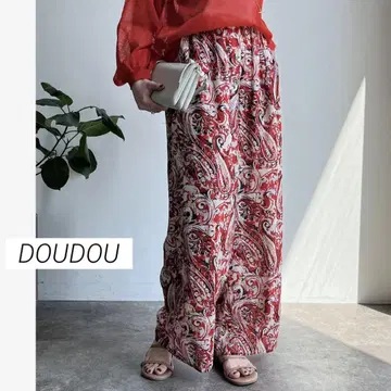 인기 DOUDOU 두두 페이즐리 무늬 프린트 팬츠 레드 2024SS