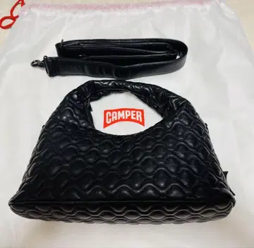CAMPER 블랙 숄더백