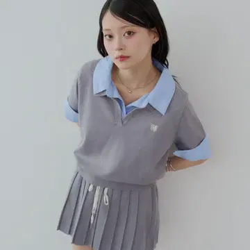 새상품 택 포함 Chico 자수 카라 부착 폴로 니트