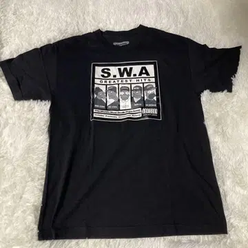S.W.A. Greatest Hits 티셔츠 L 사이즈