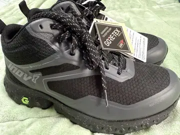 inov-8 이노베이트 락 플라이 G390GTX 남성용 26.0