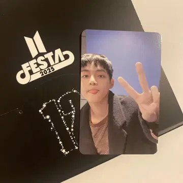BTS FESTA 2025 공식 트레이딩 카드 V 테테 태현