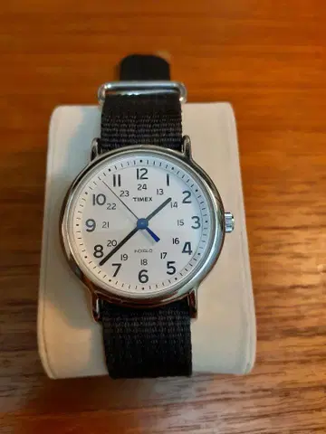 TIMEX 쿼츠 손목시계 화이트 다이얼 위켄더 타이맥스