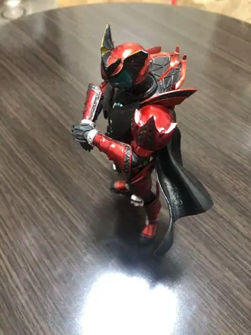 DXF 가면라이더 다크 키바 피규어