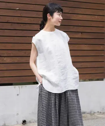 카구레 린넨 크루넥 프렌치 슬리브 새상품급