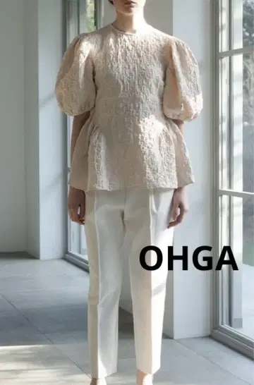 OHGA POWAN 블라우스 화이트