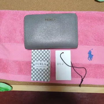 FURLA 그레이 3단 폴더형 지갑 사용설명서 포함