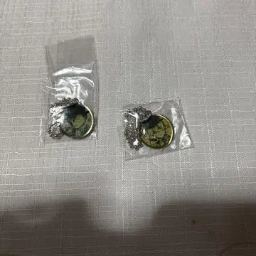 판도라 하츠 플레이트 키체인 2개 오즈 길버트