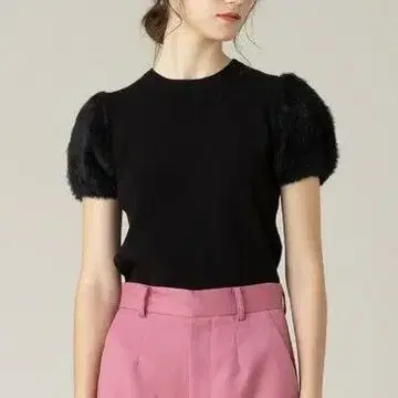 루루윌비 페더 슬리브 풀오버 블랙