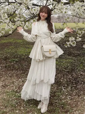 카사플라인 코튼 티어드 스커트