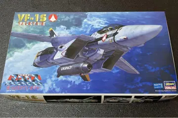 미조립 하세가와 1/72 마크로스 VF-1S 발키리