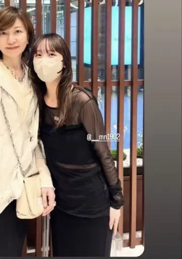 plage 시어 블라우스 블랙