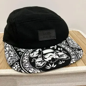 VANS 반스 스타 워즈 콜라보 스톰 트루퍼 제트 캡