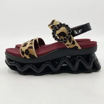 마크제이콥스 MARC JACOBS 레오파드 무늬 샌들 36