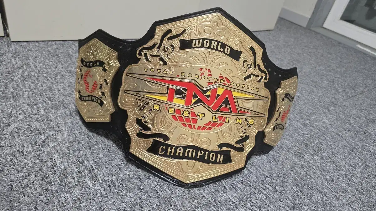 (네고가능)wwe, TNA 월드 챔피언벨트 팝니다! (천연가죽)