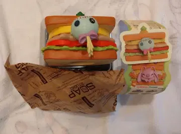 스티치 샌드위치 블라인드 박스