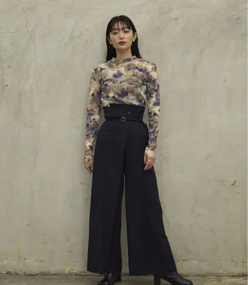 HAKAMA 턱 와이드 팬츠 블랙