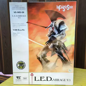 보크스 1/100 L.E.D 미라지 V3